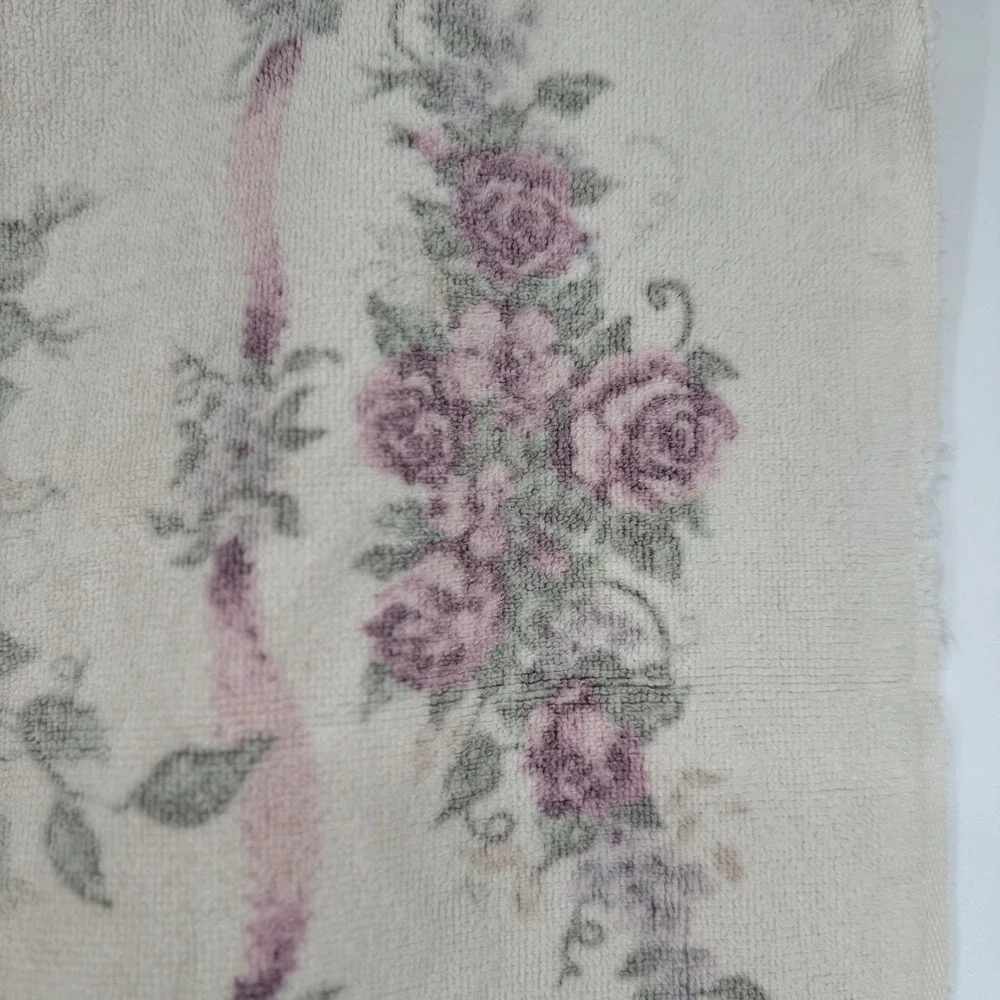 Vintage Glynda‎ Turley Purple Rose Floral Cotton Bath Towel 47x26 Made in USA